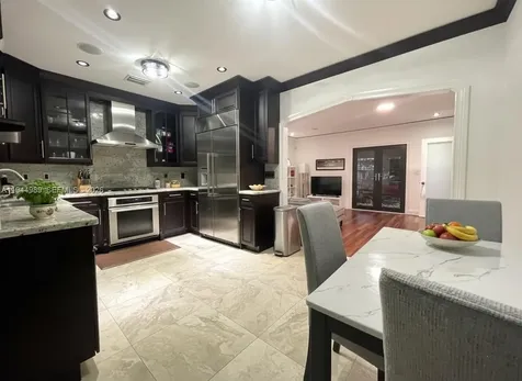 3069 SW 21st Street Miami FL 33145
