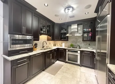 3069 SW 21st Street Miami FL 33145