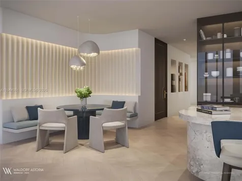 300 N Biscayne Boulevard Miami FL 33132