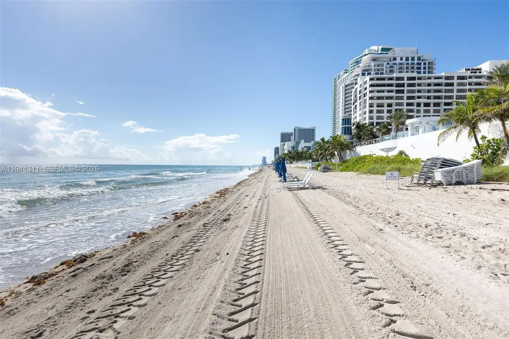 3001 S Ocean Drive Hollywood FL 33019