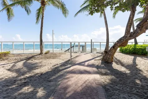 3001 S Ocean Drive Hollywood FL 33019