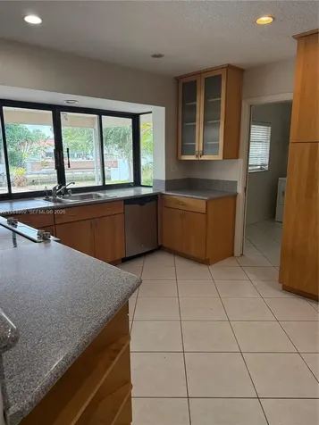 5940 SW 18th Street Plantation FL 33317