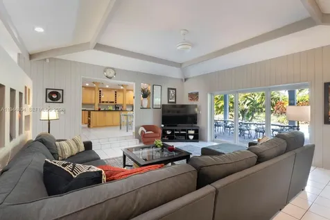 10281 SW 125th Street Miami FL 33176