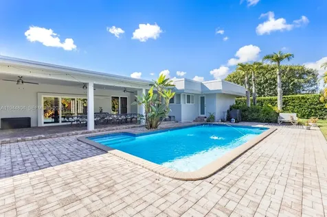 10281 SW 125th Street Miami FL 33176