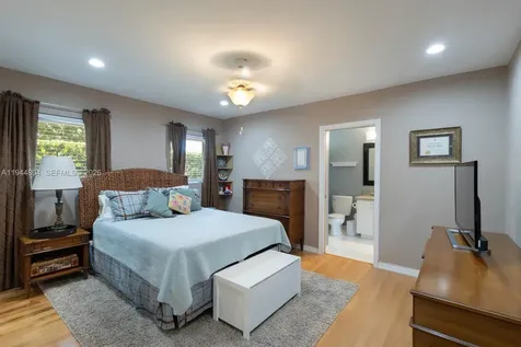 10281 SW 125th Street Miami FL 33176