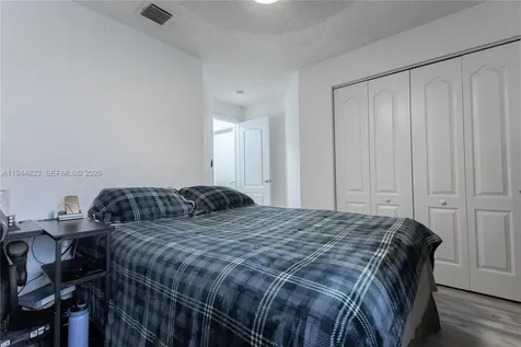 11600 NW 50th Terrace Doral FL 33178