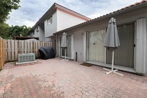 11600 NW 50th Terrace Doral FL 33178