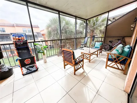 450 Commodore Drive Plantation FL 33325