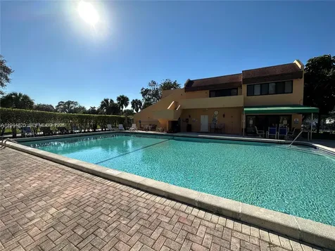 450 Commodore Drive Plantation FL 33325