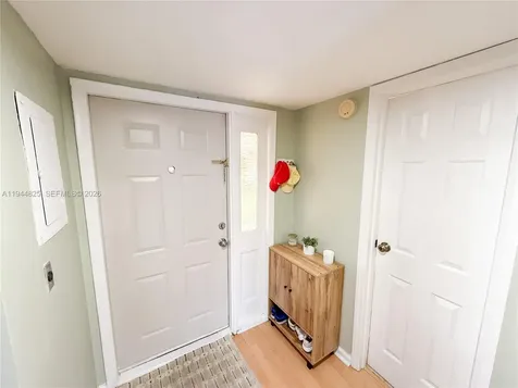 450 Commodore Drive Plantation FL 33325