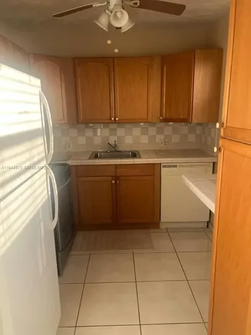 528 Mansfield M Boca Raton FL 33434
