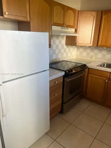 528 Mansfield M Boca Raton FL 33434