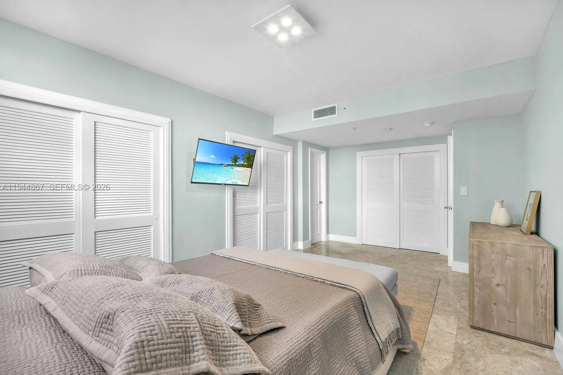 3001 S Ocean Drive Hollywood FL 33019