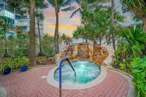 3001 S Ocean Drive Hollywood FL 33019