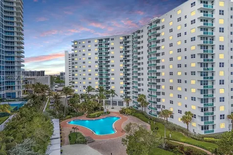 3001 S Ocean Drive Hollywood FL 33019
