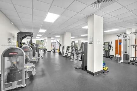 3001 S Ocean Drive Hollywood FL 33019