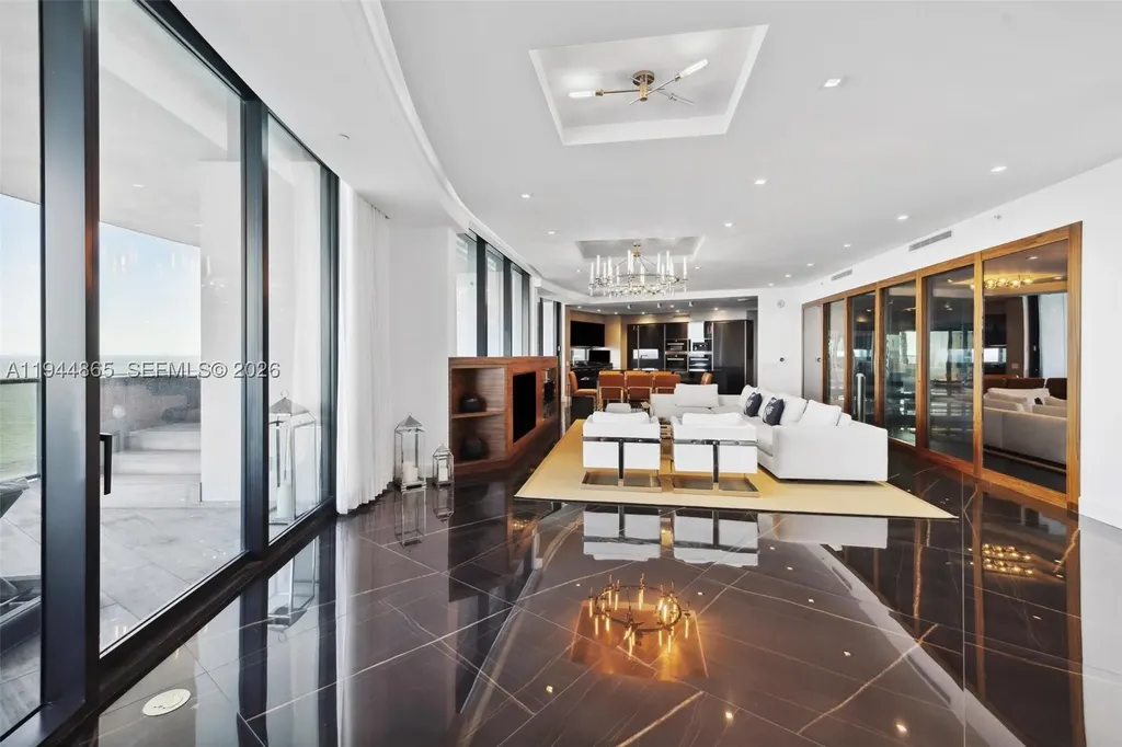 18555 Collins Avenue Sunny Isles Beach FL 33160