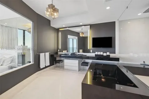 18555 Collins Avenue Sunny Isles Beach FL 33160