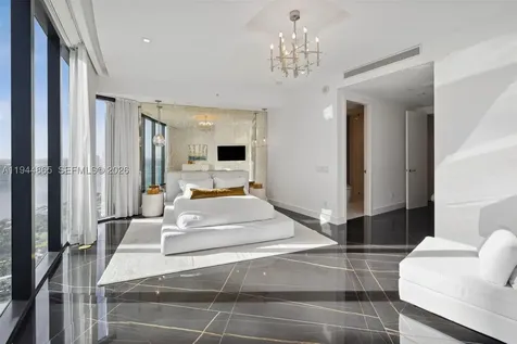 18555 Collins Avenue Sunny Isles Beach FL 33160