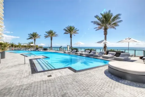 18555 Collins Avenue Sunny Isles Beach FL 33160