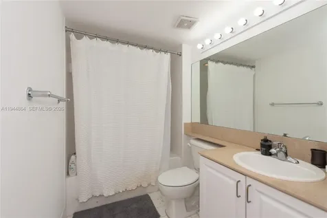 1155 Brickell Bay Drive Miami FL 33131