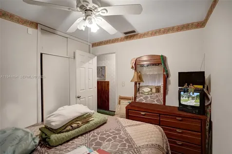 441 NW 33rd Terrace Lauderhill FL 33311