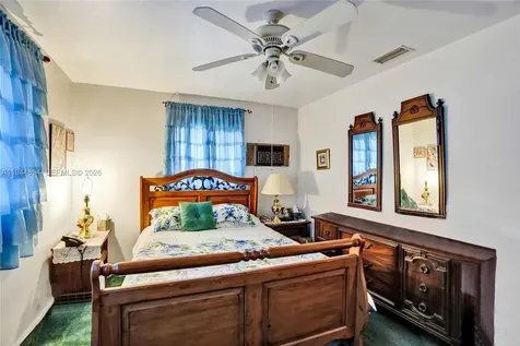 441 NW 33rd Terrace Lauderhill FL 33311