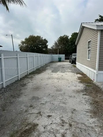 1122 Johnson Road Clewiston FL 33440