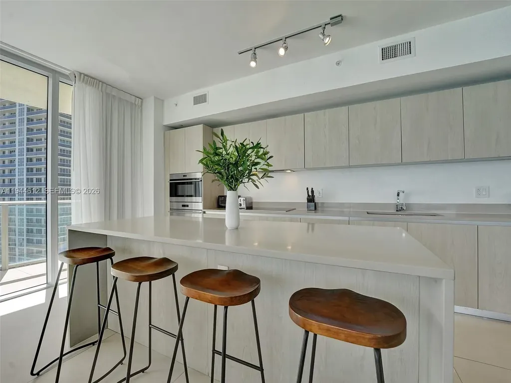 4111 S Ocean Drive Hollywood FL 33019