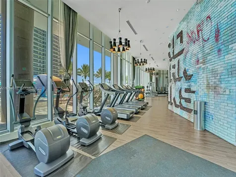 4111 S Ocean Drive Hollywood FL 33019