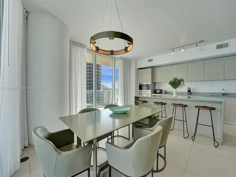4111 S Ocean Drive Hollywood FL 33019