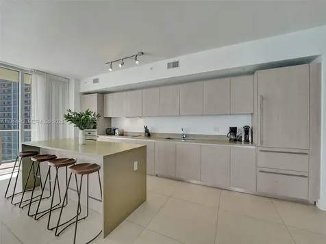 4111 S Ocean Drive Hollywood FL 33019