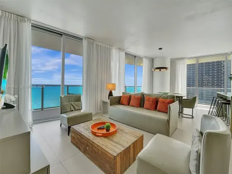 4111 S Ocean Drive Hollywood FL 33019