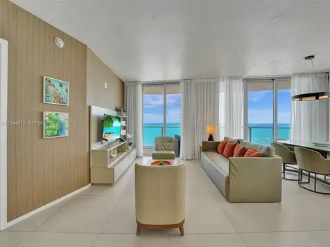 4111 S Ocean Drive Hollywood FL 33019