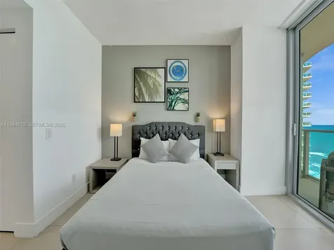 4111 S Ocean Drive Hollywood FL 33019