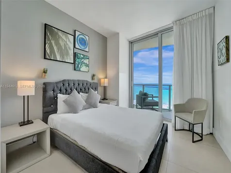 4111 S Ocean Drive Hollywood FL 33019