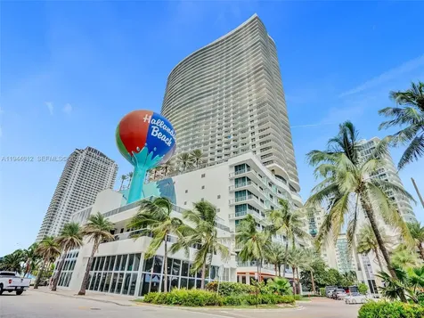 4111 S Ocean Drive Hollywood FL 33019