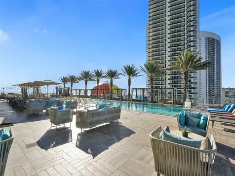 4111 S Ocean Drive Hollywood FL 33019