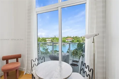 4701 N Meridian Avenue Miami Beach FL 33140