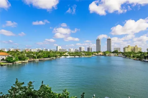 4701 N Meridian Avenue Miami Beach FL 33140