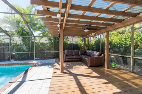 10116 SW 144th Place Miami FL 33186