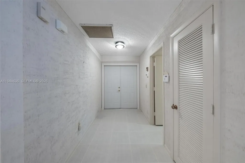 21877 Arriba Real Boca Raton FL 33433