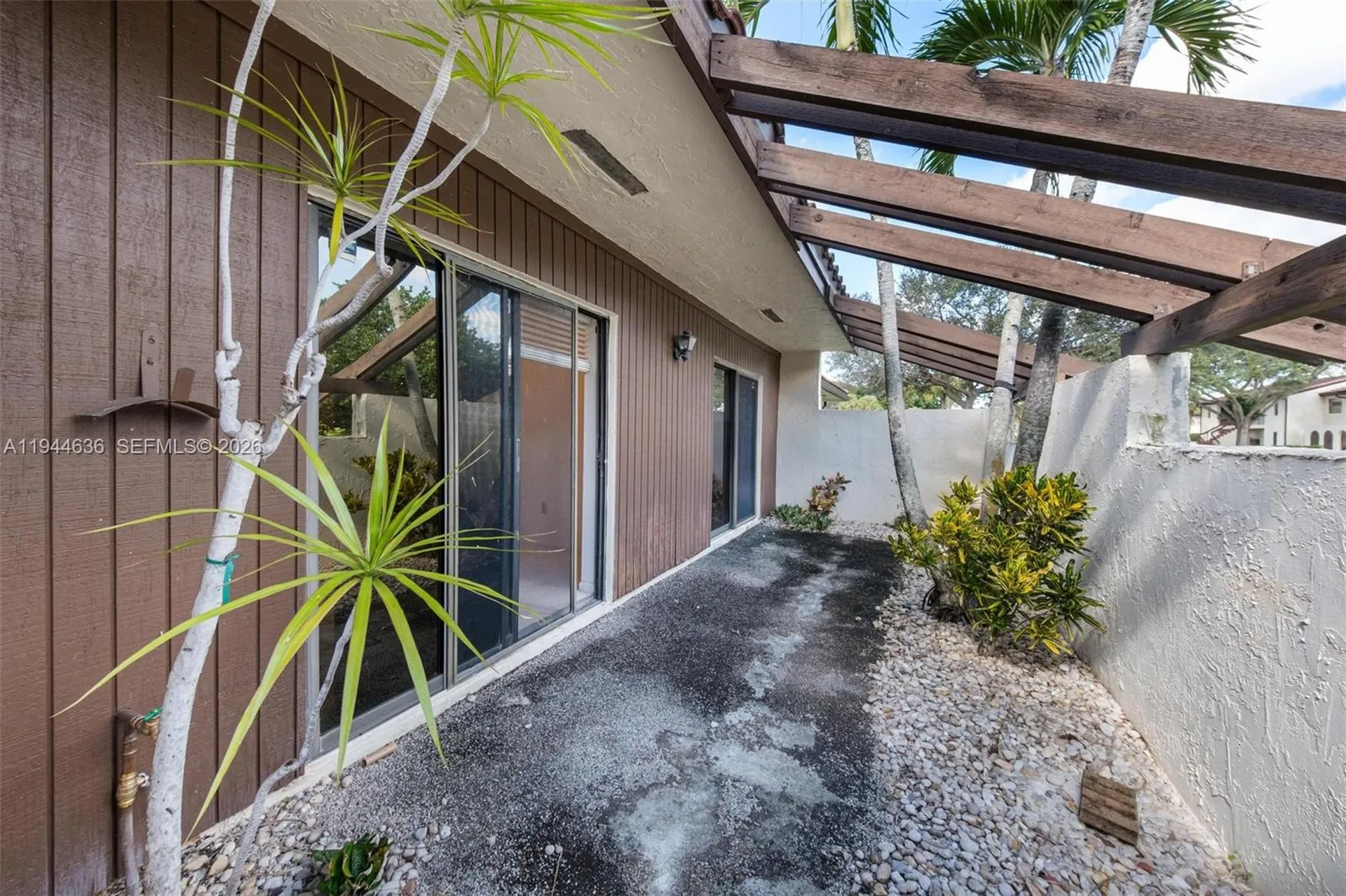 21877 Arriba Real Boca Raton FL 33433