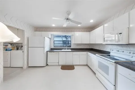 21877 Arriba Real Boca Raton FL 33433