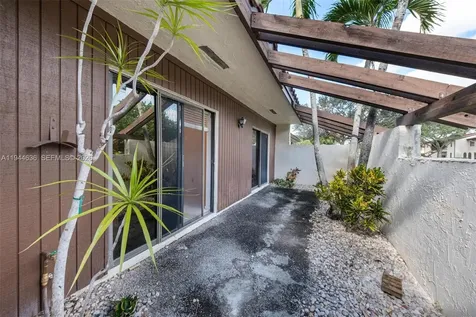 21877 Arriba Real Boca Raton FL 33433