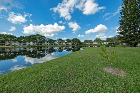 21877 Arriba Real Boca Raton FL 33433