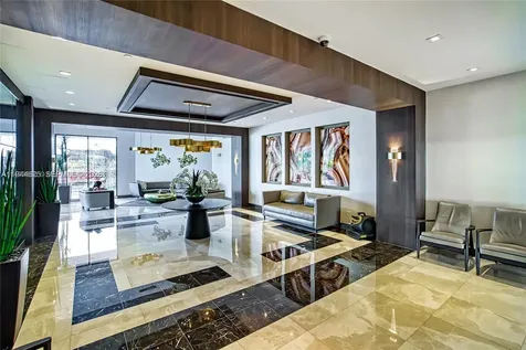 20505 E Country Club Drive Aventura FL 33180