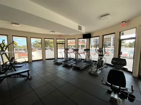 20505 E Country Club Drive Aventura FL 33180