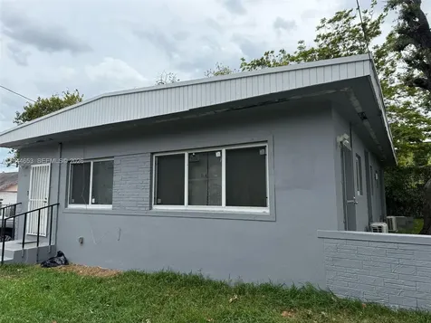 170 NE 68th Terrace Miami FL 33138
