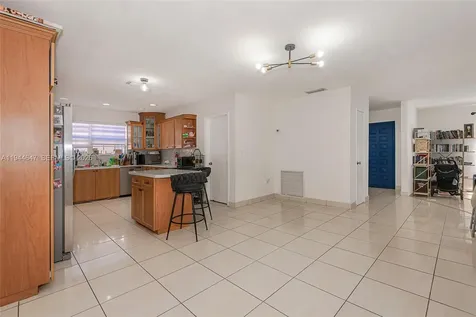 8950 Harding Avenue Surfside FL 33154